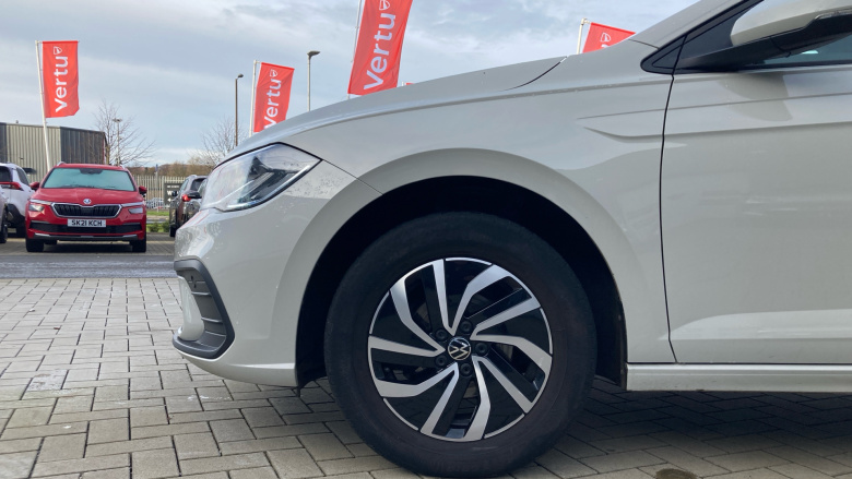 Volkswagen Polo 1.0 Life 5dr Petrol Hatchback